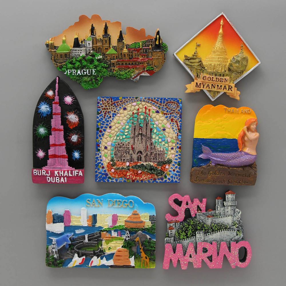 Home Barcelona - fridge magnets Barcelona mosaic Burj khalifa